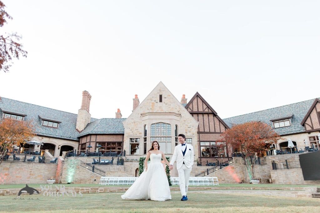 Dallas Country Club Wedding // Emily + John-Isaac -
