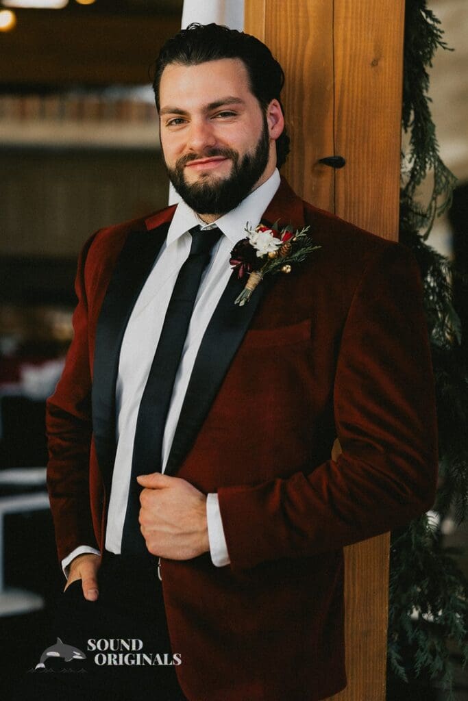 Della Terra Mountain Chateau Wedding // Madison + Jonathan -