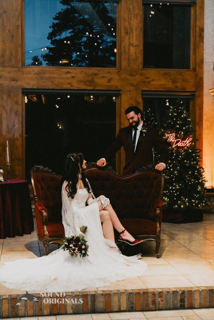 Della Terra Mountain Chateau Wedding // Madison + Jonathan -