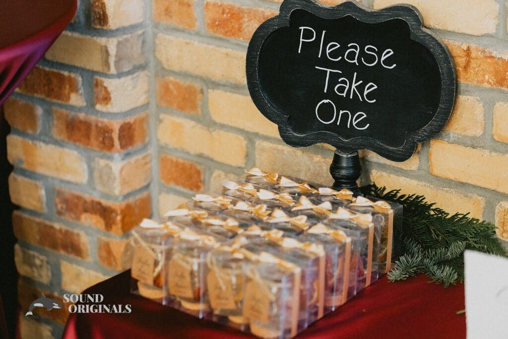 Della Terra Mountain Chateau Wedding // Madison + Jonathan -