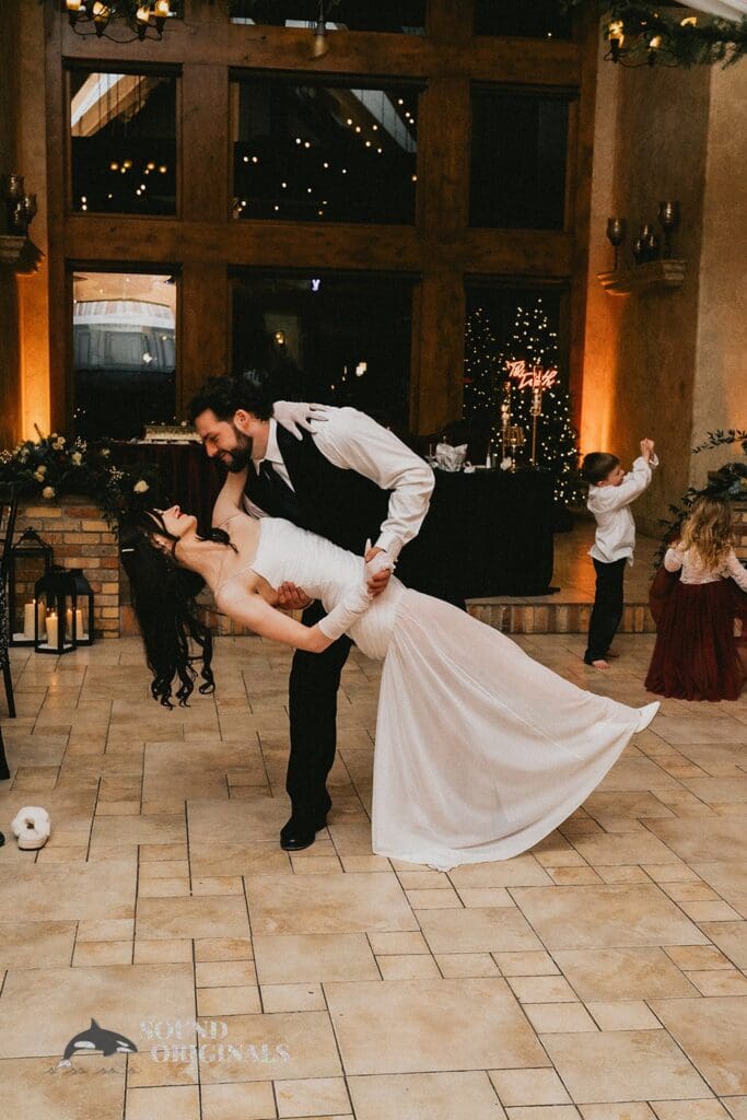 Della Terra Mountain Chateau Wedding // Madison + Jonathan -