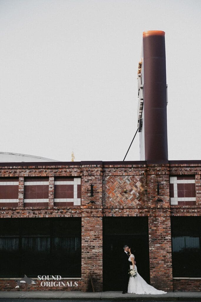 Historic 1625 Tacoma Place Wedding // Molly + Ian -