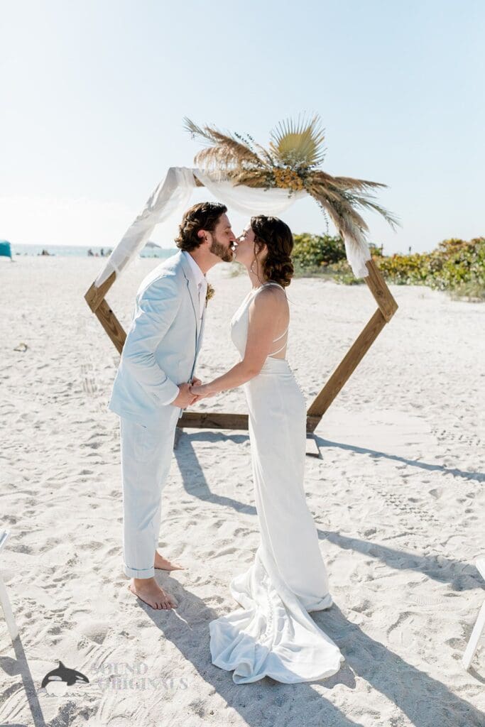 Postcard Inn on the Beach Wedding // Sidney + Preston -