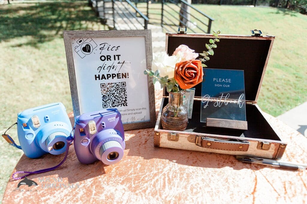 The Liney Moon Dripping Springs Wedding // Megan + Manuel -