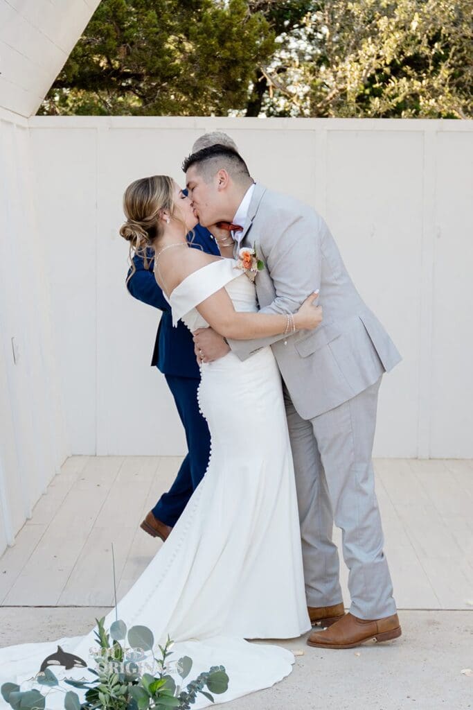 The Liney Moon Dripping Springs Wedding // Megan + Manuel -