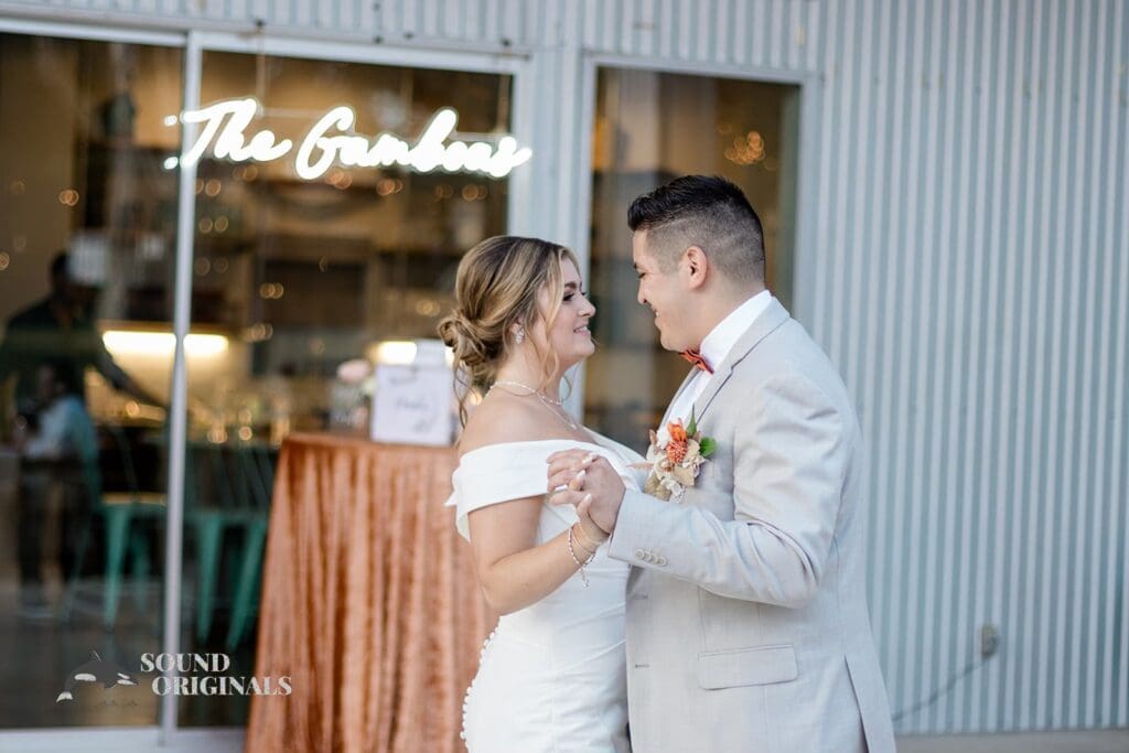 The Liney Moon Dripping Springs Wedding // Megan + Manuel -
