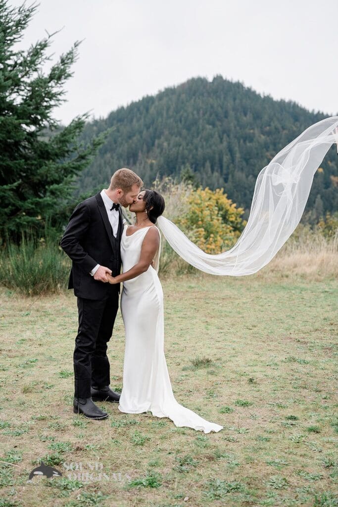 Enumclaw Estates Wedding // Tessa + Will -