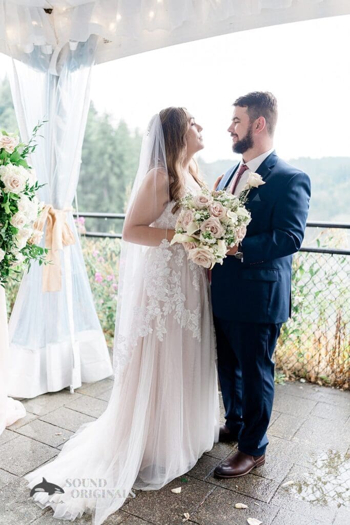 Salish Lodge & Spa Wedding // Amanda & Zachary -