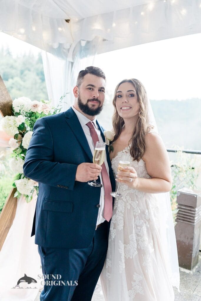 Salish Lodge & Spa Wedding // Amanda & Zachary -