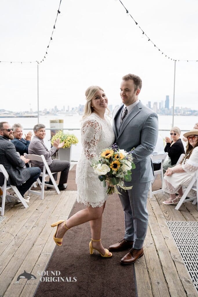 Salty's on Alki Wedding // Hannah + Isaac -