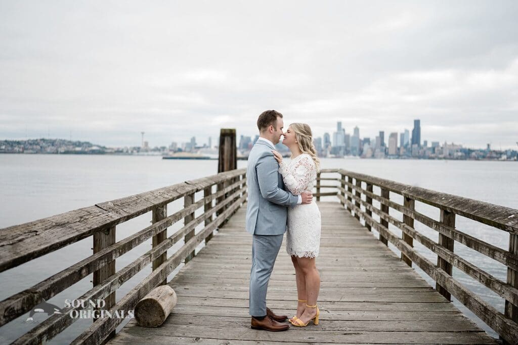 Salty's on Alki Wedding // Hannah + Isaac -