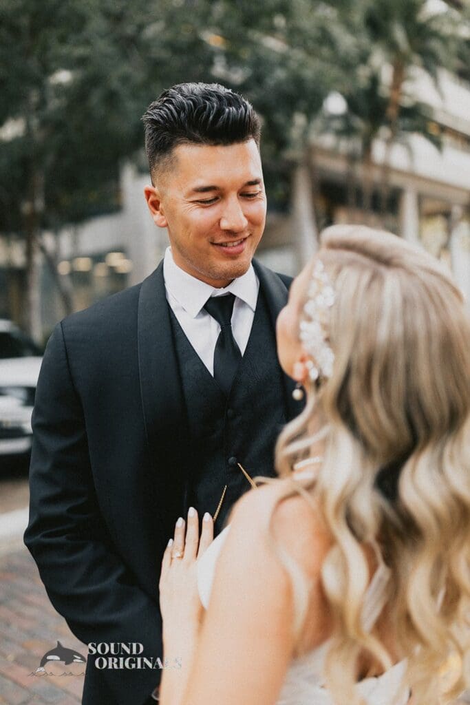 CW's Gin Joint Engagement // Jessica + James -
