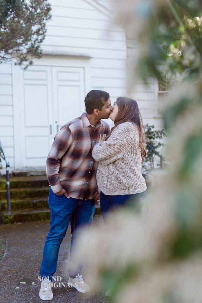 Discovery Park Engagement // Brianna + Vishnu -