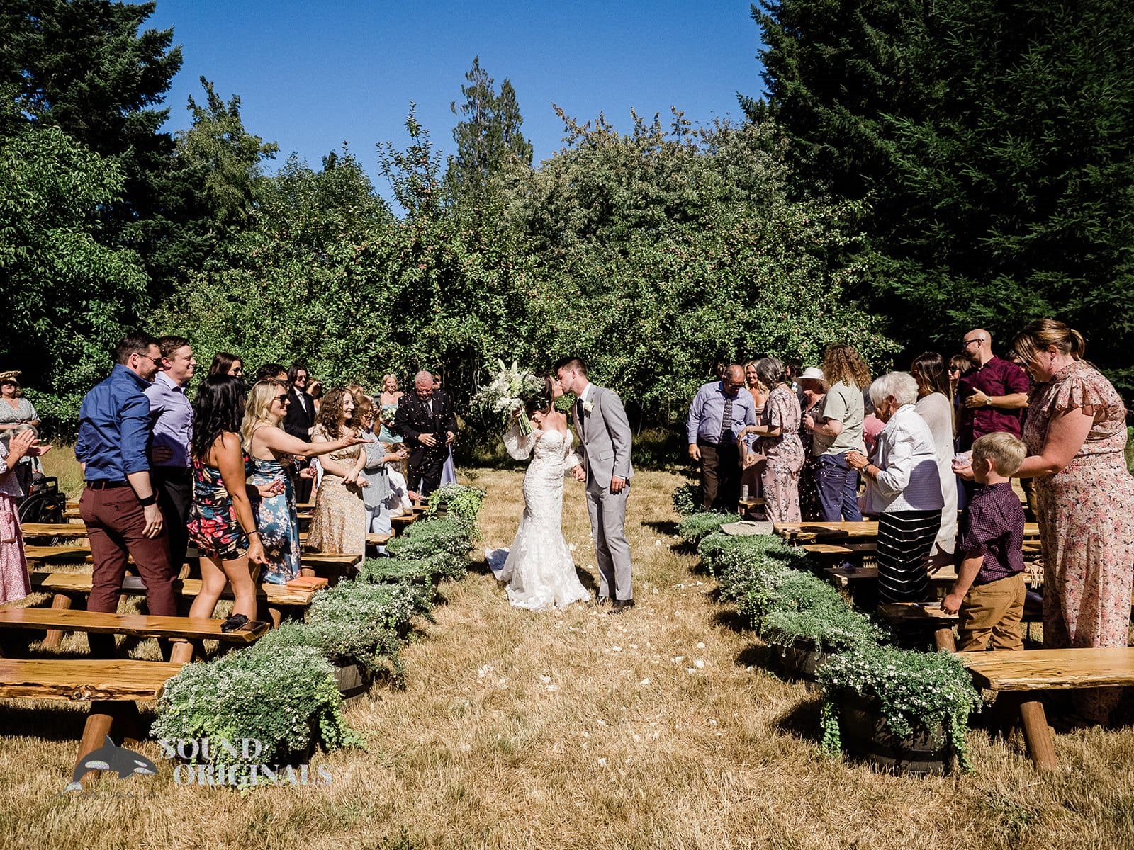 Family Orchard Wedding // Sarah & Jeshurun -