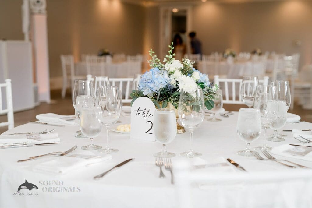 Twin Oaks Golf Course Wedding // Tina + Patrick -