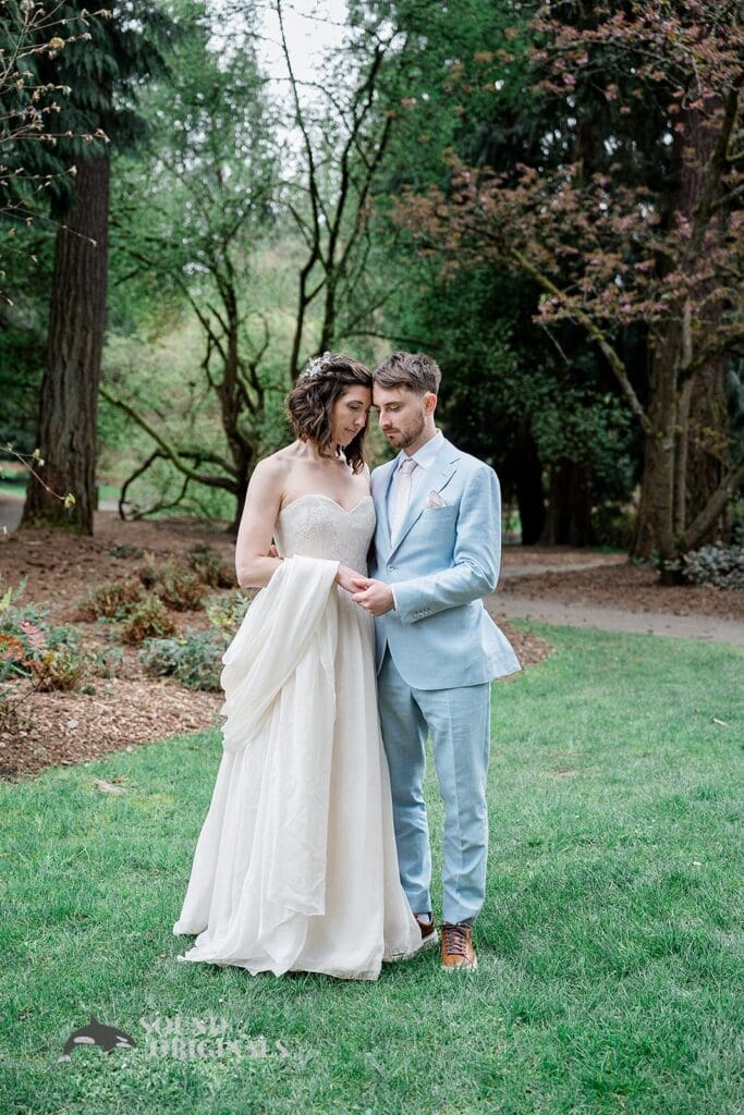 Washington Park Arboretum Wedding // Elise + Oleks -