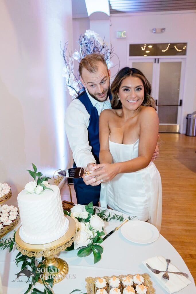 Cuvier Club Wedding // Erica + Dan -