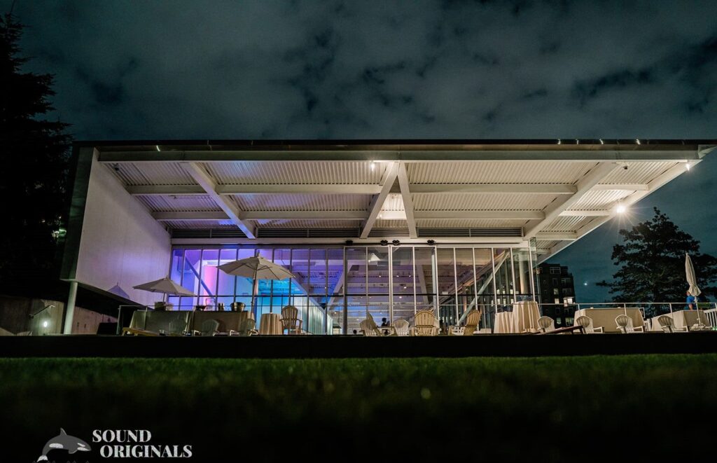 Katie + Tom Olympic Sculpture Park Wedding