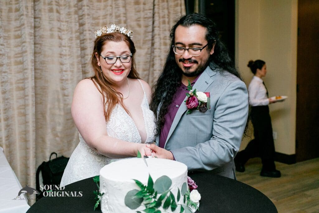 Sherman Library and Gardens Wedding // Christine + Daniel -