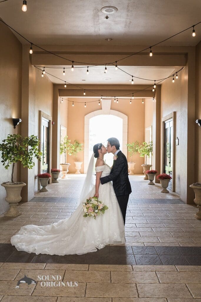 Falcon's Fire Golf Club Wedding // Wai Ying + Sak -