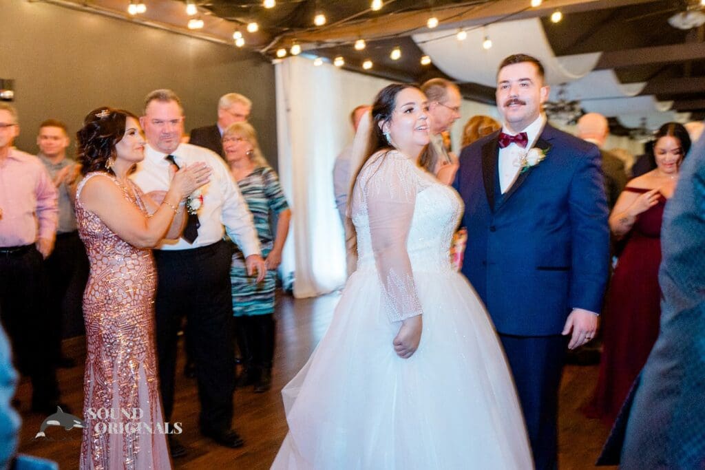 Lord Hill Farms Wedding // Victoria + Christopher -