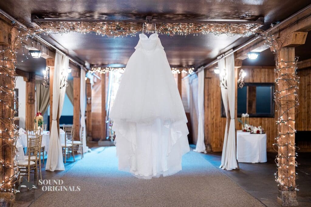 Lord Hill Farms Wedding // Victoria + Christopher -