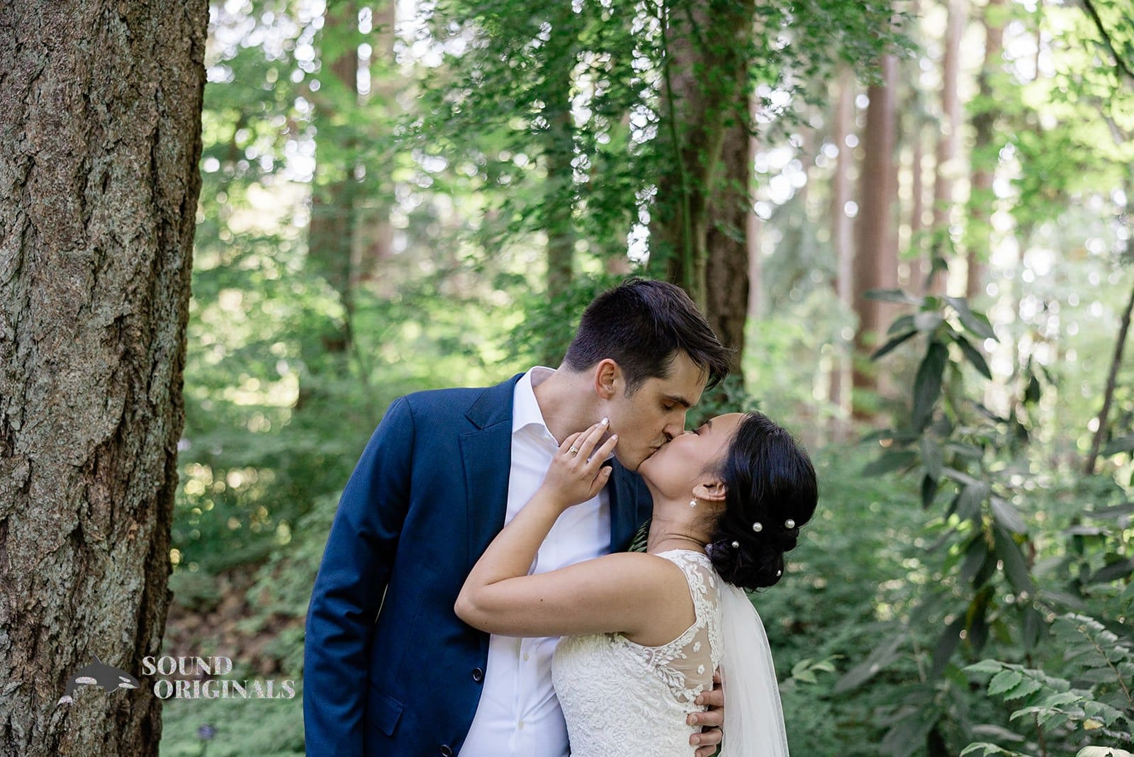 Leach Botanical Garden Wedding // Simone & Sam -