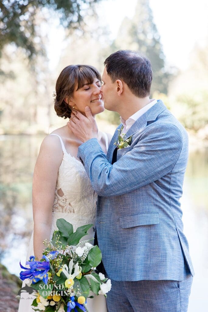 The Laurelhurst Club Wedding // Rebecca + Julian -