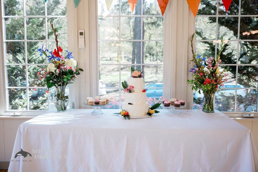 The Laurelhurst Club Wedding // Rebecca + Julian -