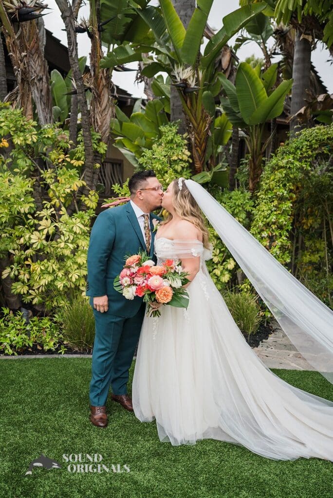 Bali Hai Restaurant Wedding // Julie + Jonathan -