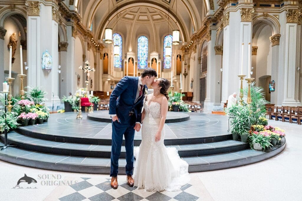 Bellevue Club Hotel Wedding // Whiting + Reanna -