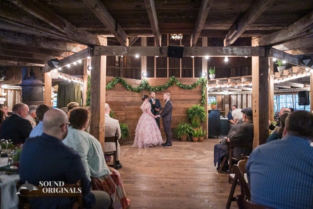McMenamins Cornelius Pass Roadhouse Wedding // Leo + Andrea -