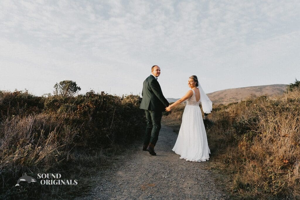 Private Home Wedding // Lizzy + Phil -