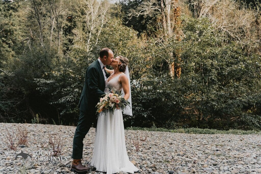 Private Home Wedding // Lizzy + Phil -