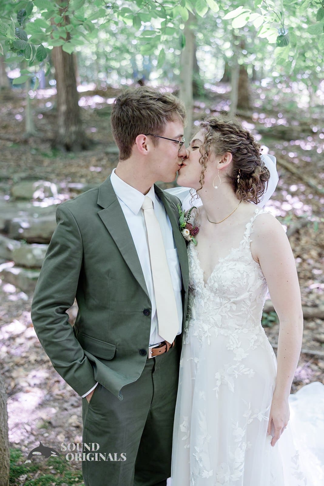 Lucy & Eli -