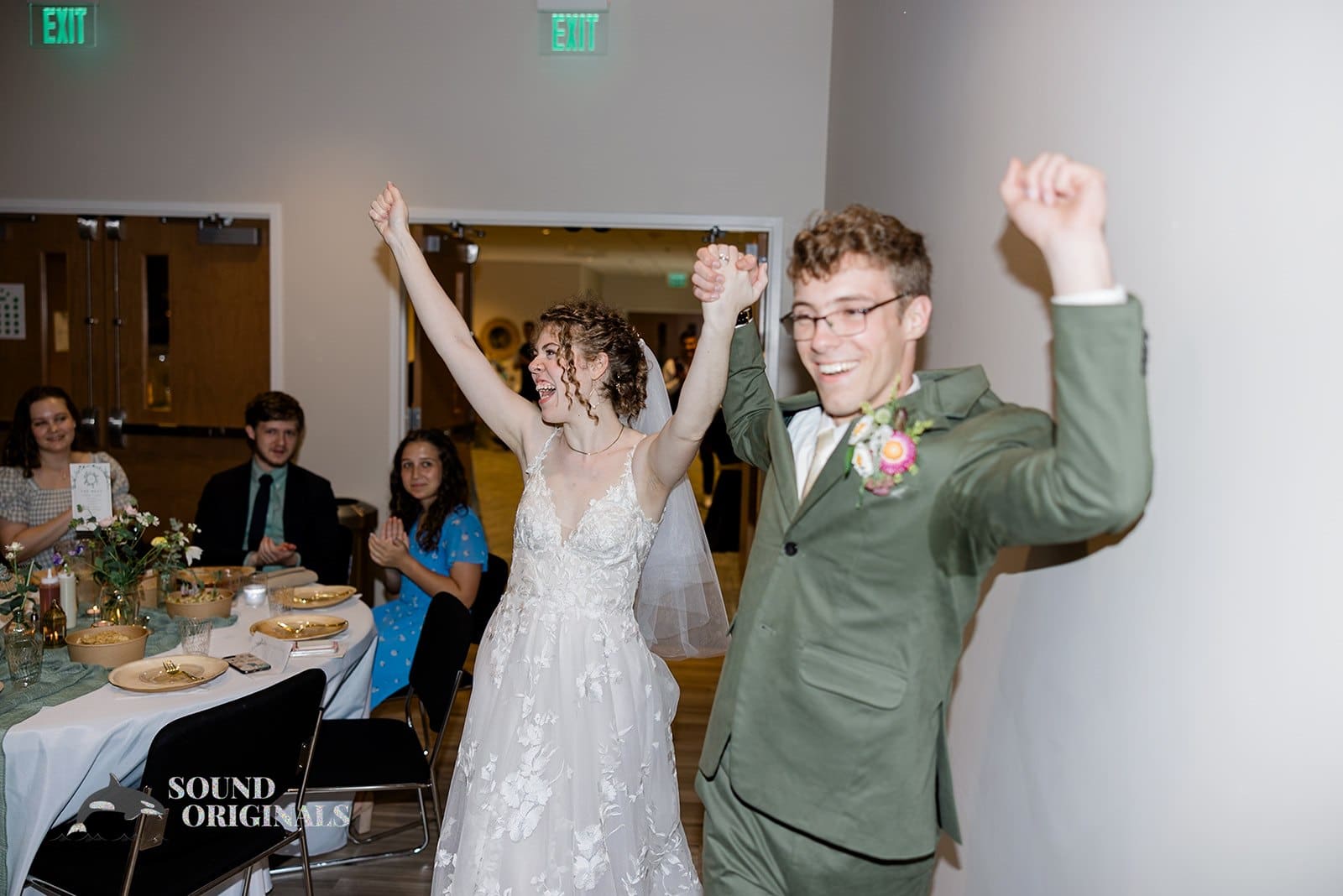 Lucy & Eli -