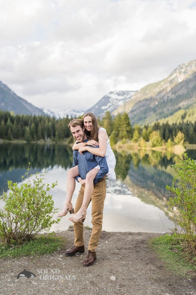 25 STUNNING Locations for Engagement Photos in Seattle -