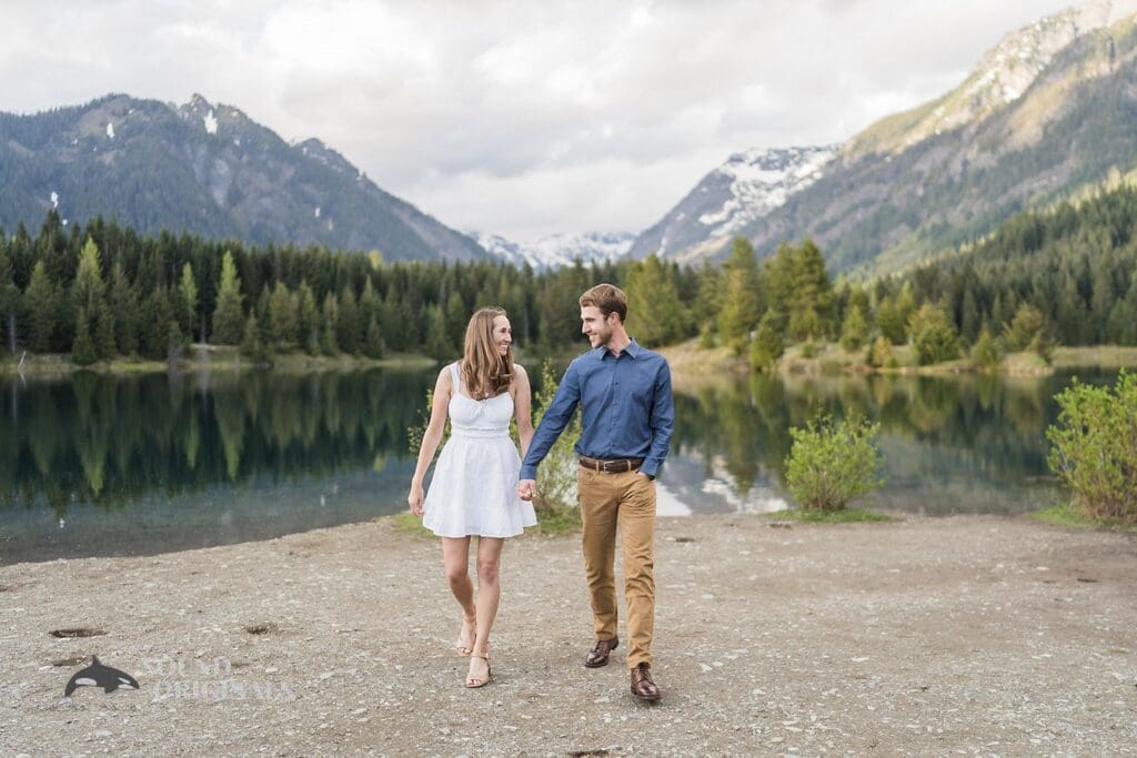 25 STUNNING Locations for Engagement Photos in Seattle -