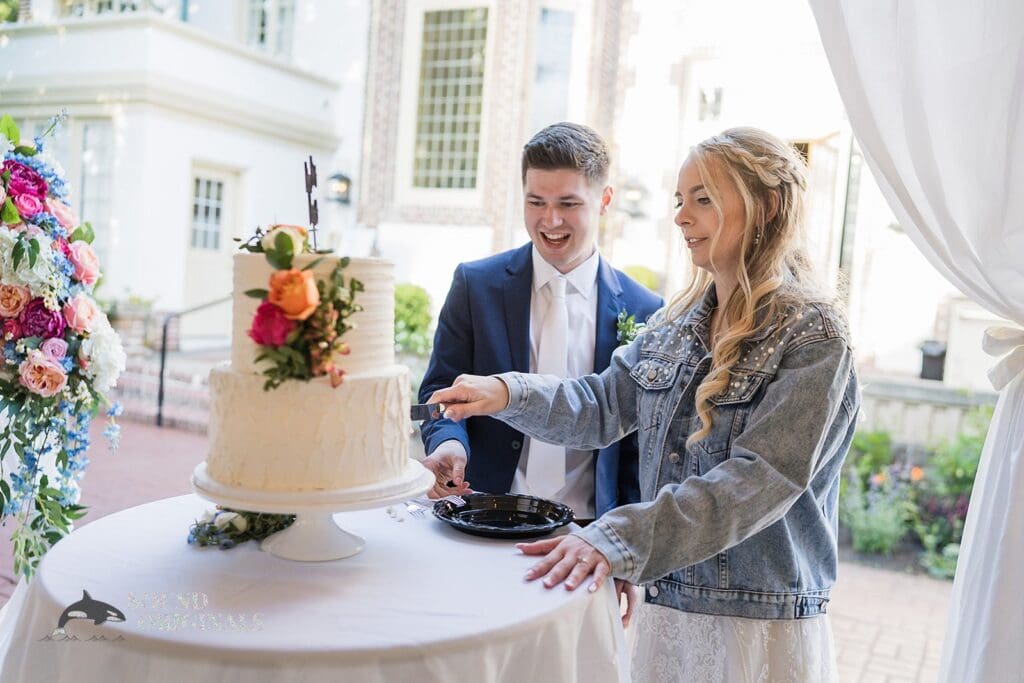 Lairmont Manor Wedding // Angela + Garrett -