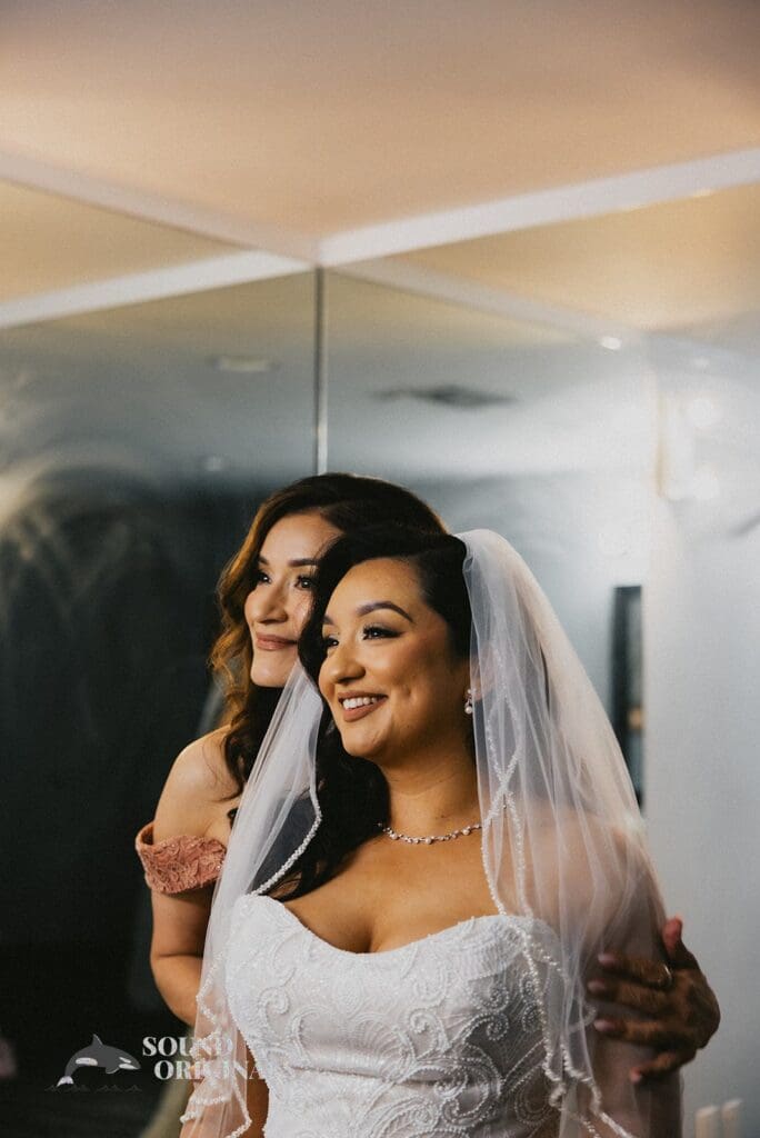 Skylinks at Long Beach Wedding // Laura + Javier -