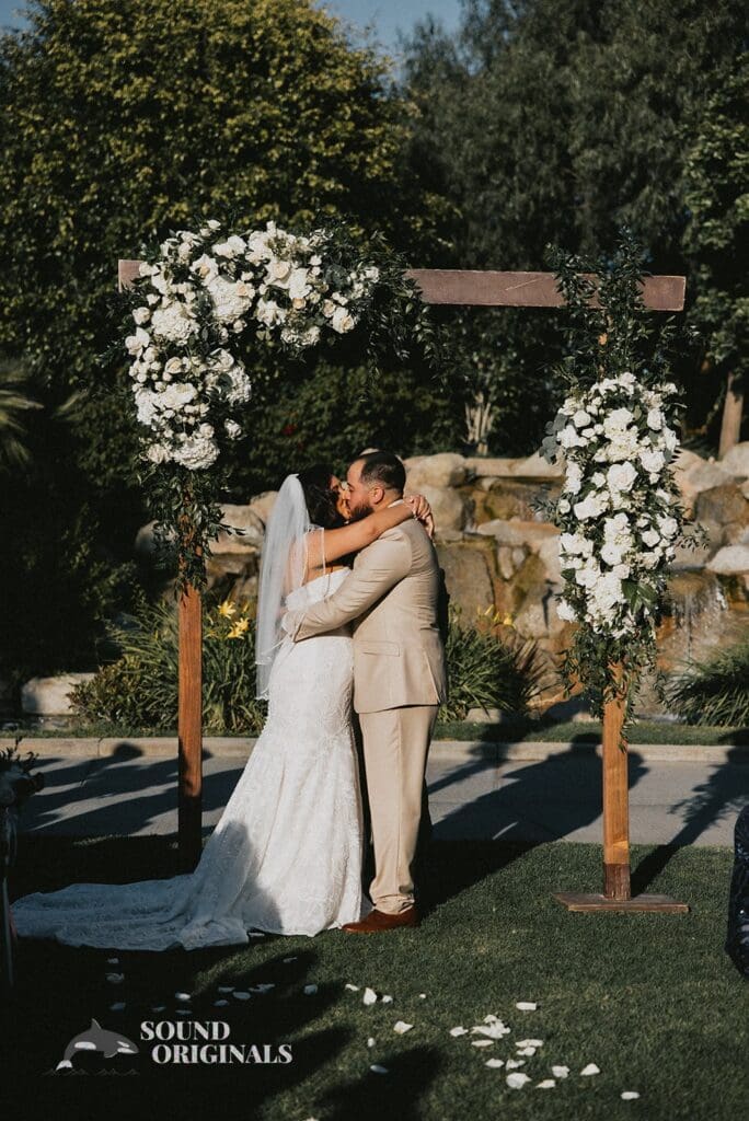 Skylinks at Long Beach Wedding // Laura + Javier -
