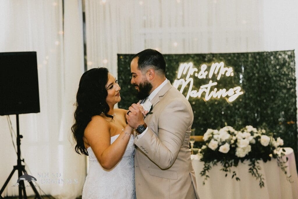 Skylinks at Long Beach Wedding // Laura + Javier -