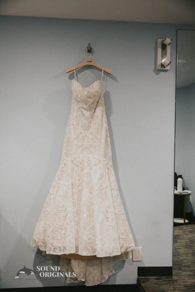 Skylinks at Long Beach Wedding // Laura + Javier -