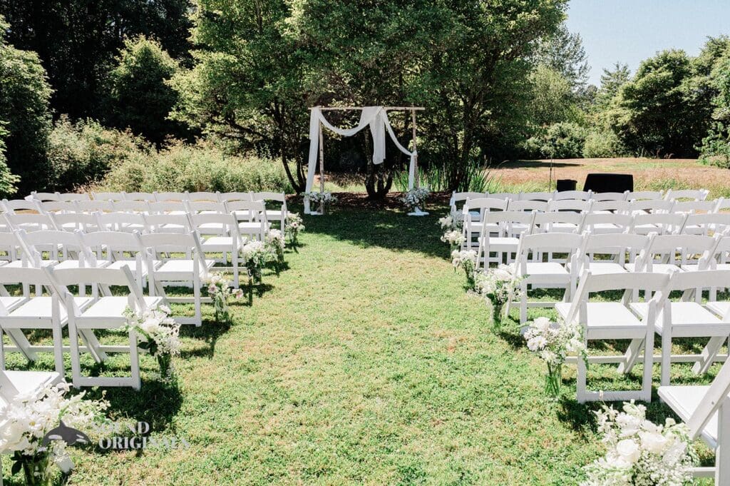 UW Center for Urban Horticulture Wedding // Daniella + Philip -