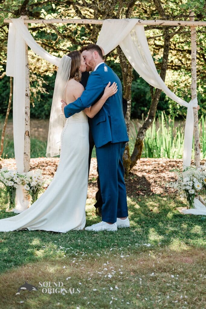 UW Center for Urban Horticulture Wedding // Daniella + Philip -