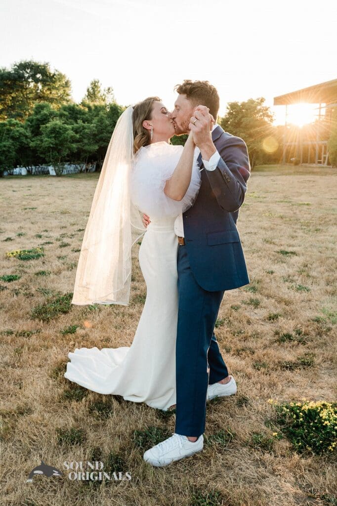 UW Center for Urban Horticulture Wedding // Daniella + Philip -