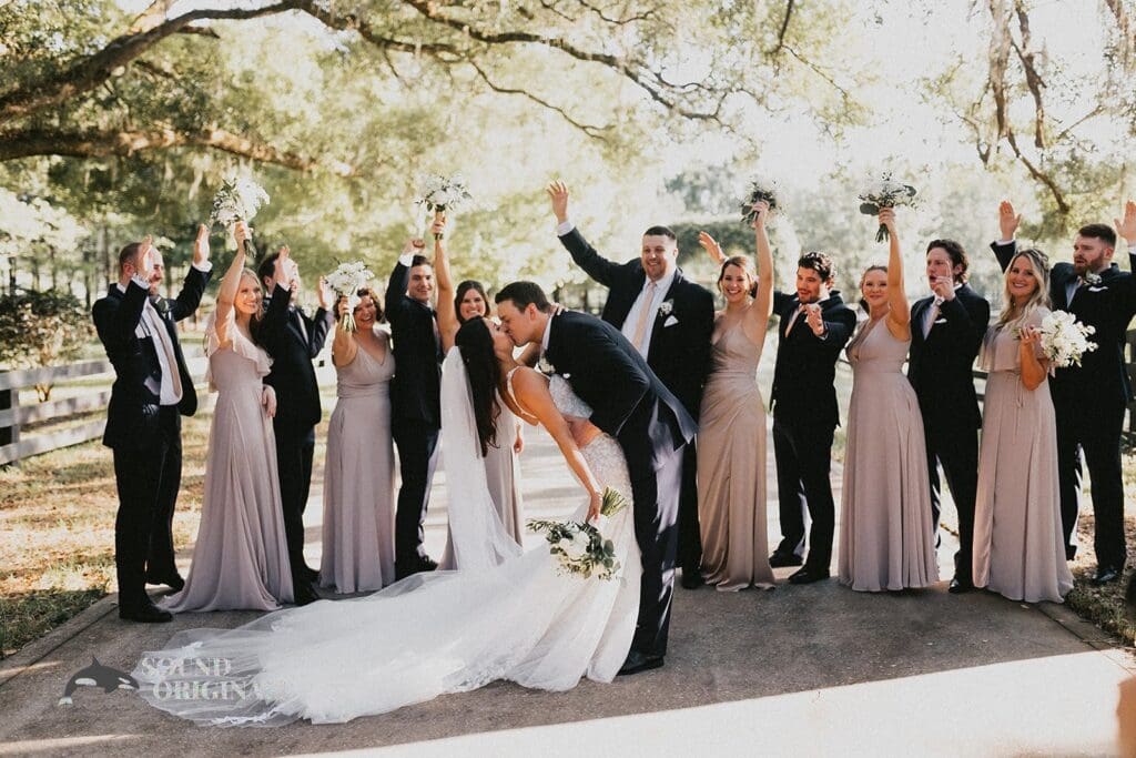 Club Lake Plantation Wedding // Bailey + Alex -