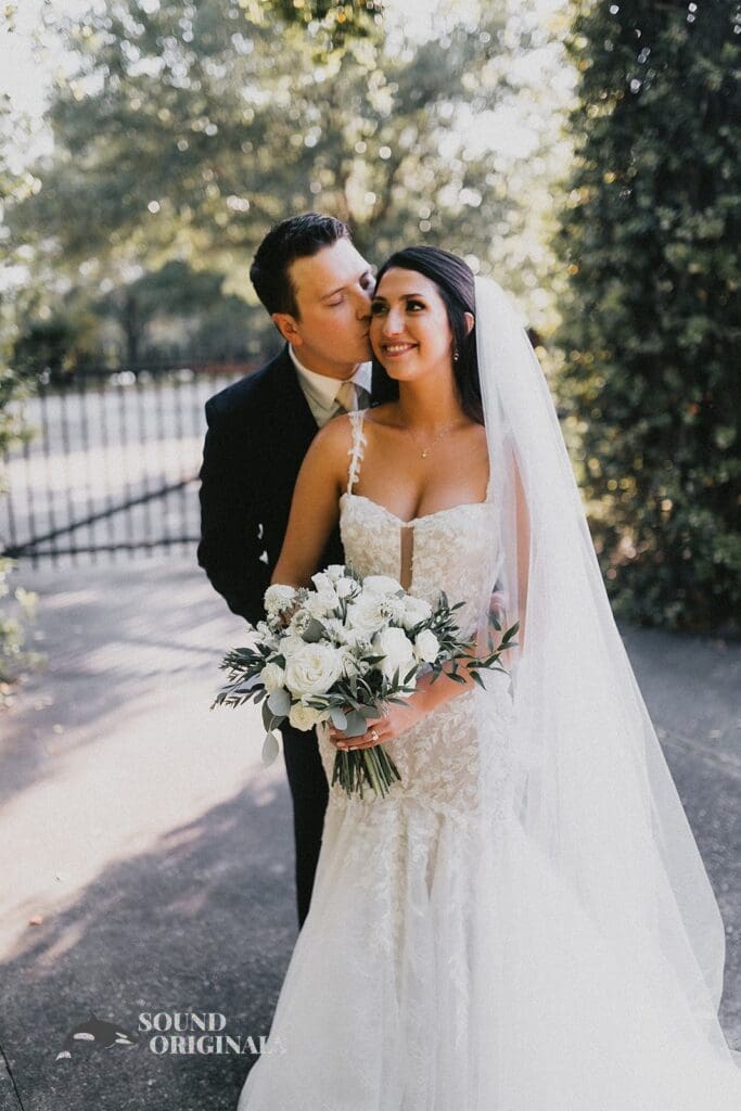 Club Lake Plantation Wedding // Bailey + Alex -