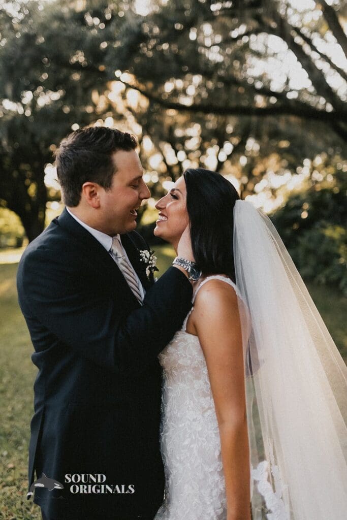 Club Lake Plantation Wedding // Bailey + Alex -