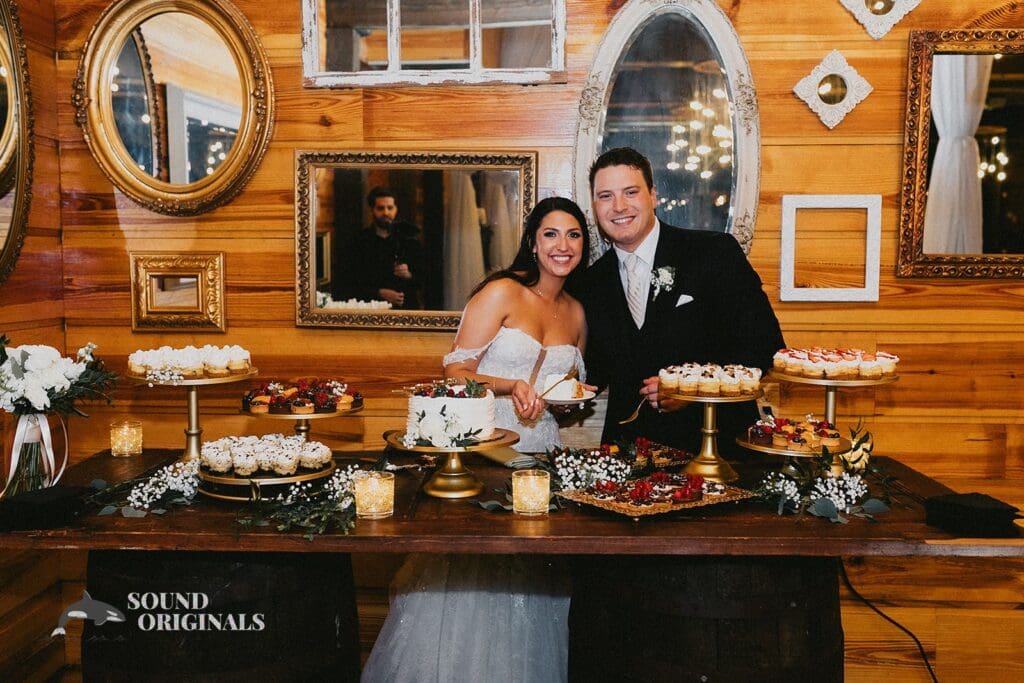 Club Lake Plantation Wedding // Bailey + Alex -